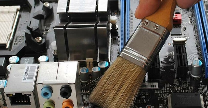 чистка от пыли и замена термопасты 